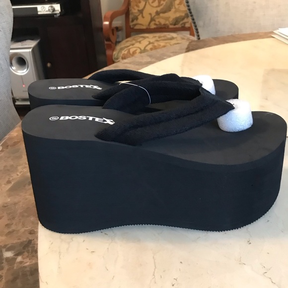 FLATFORMS - Picture 2 of 3